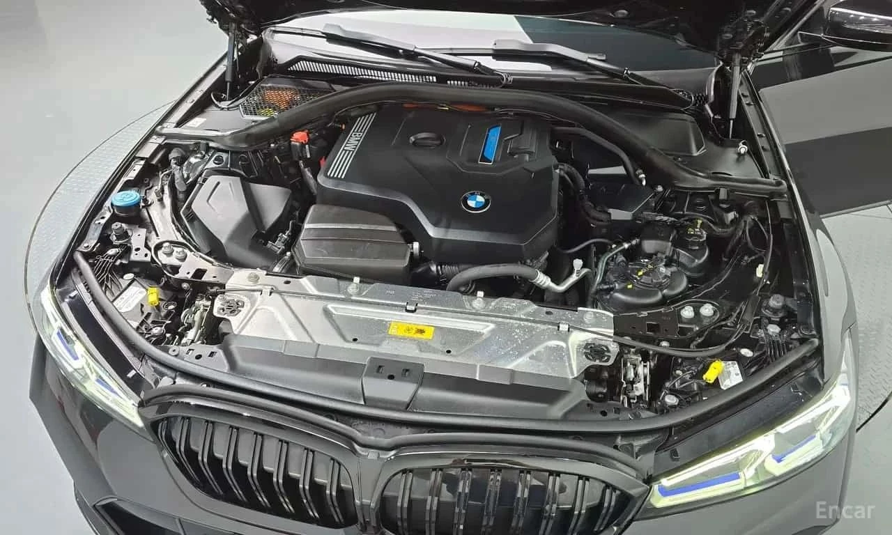 BMW 330, снимка 6 - Автомобили и джипове - 56686771