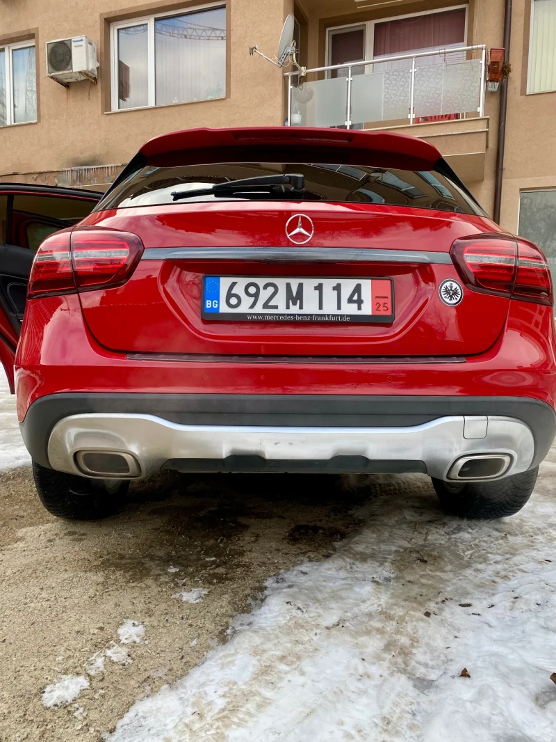 Mercedes-Benz GLA 220 4Matic Urban Line, снимка 4 - Автомобили и джипове - 48867019