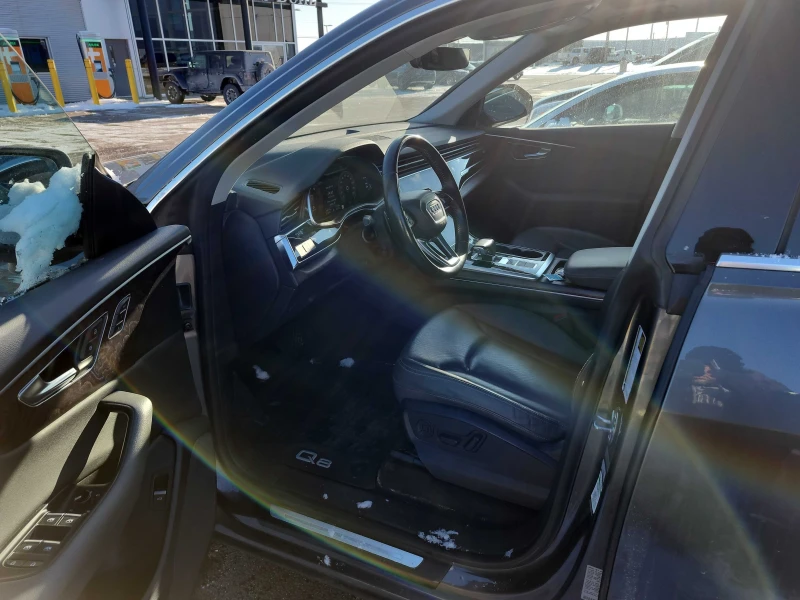 Audi Q8 PROGRESSIV * * CARFAX * * АВТО КРЕДИТ * * , снимка 6 - Автомобили и джипове - 53359891