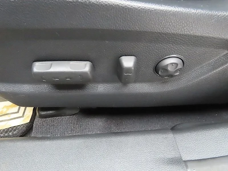Hyundai Santa fe 2.0, снимка 13 - Автомобили и джипове - 54872408
