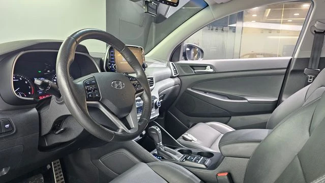 Hyundai Tucson 1.6 2WD| КАМЕРА| DIST| ОБДУХВАНЕ| ЕЛ.СЕДАЛКИ, снимка 5 - Автомобили и джипове - 55835454