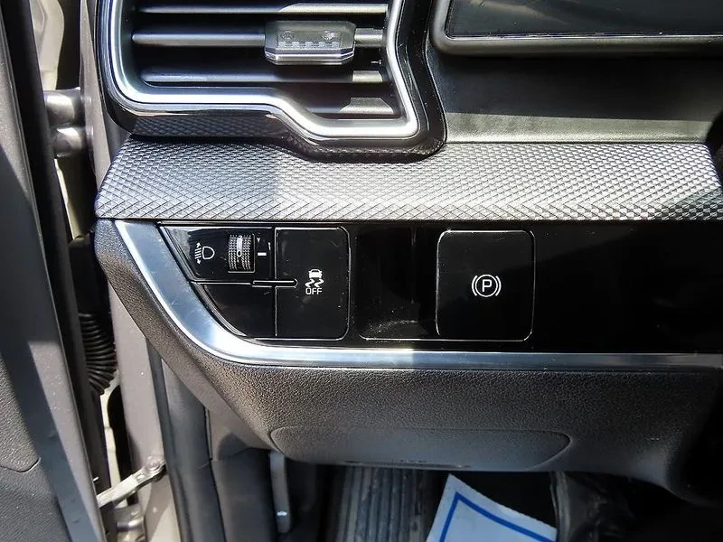 Kia Sportage 1.6 - ���� 30% ����� | Mobile.bg � ����������� 12