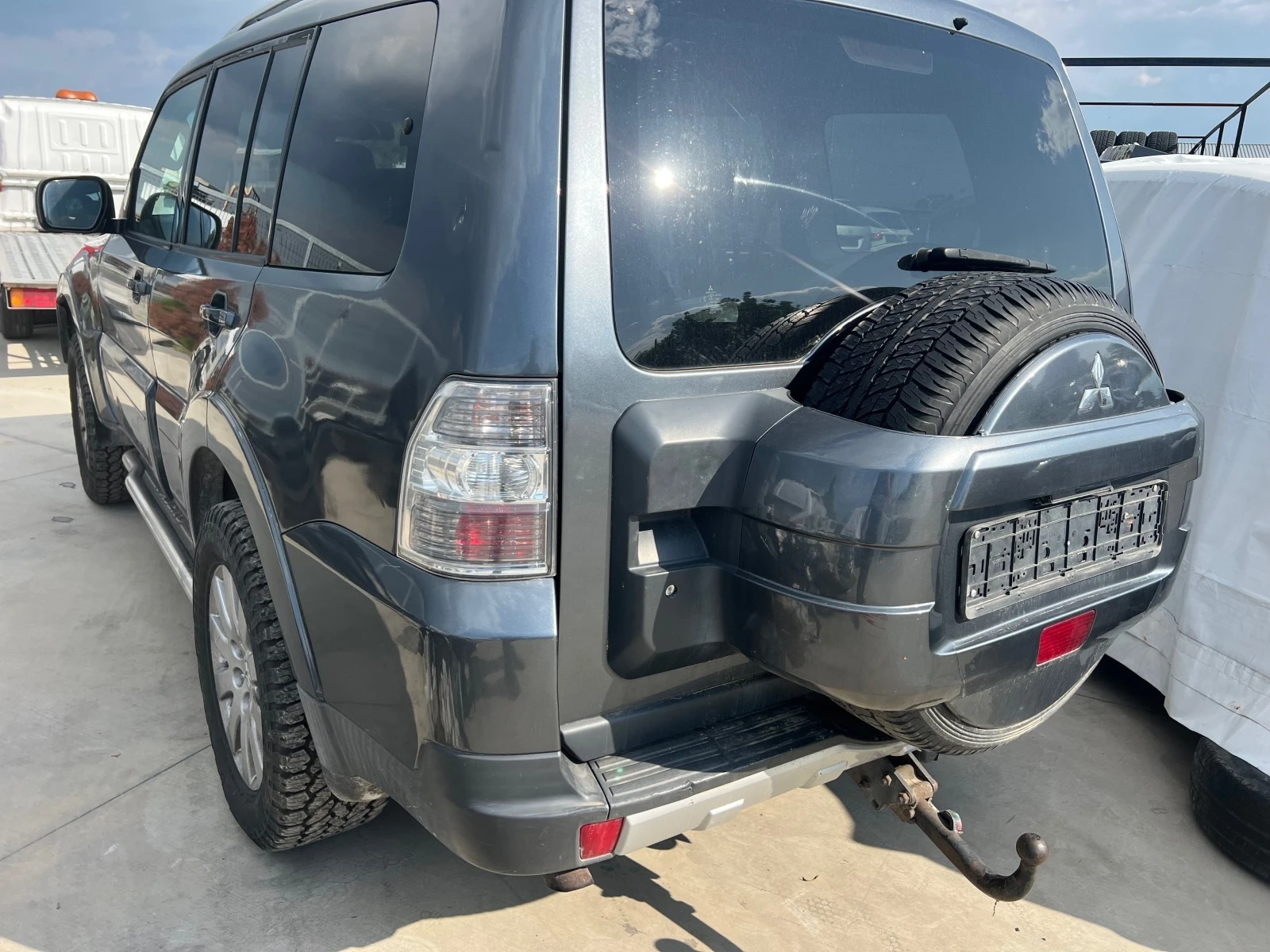 Mitsubishi Pajero 3.8 i - изображение 3