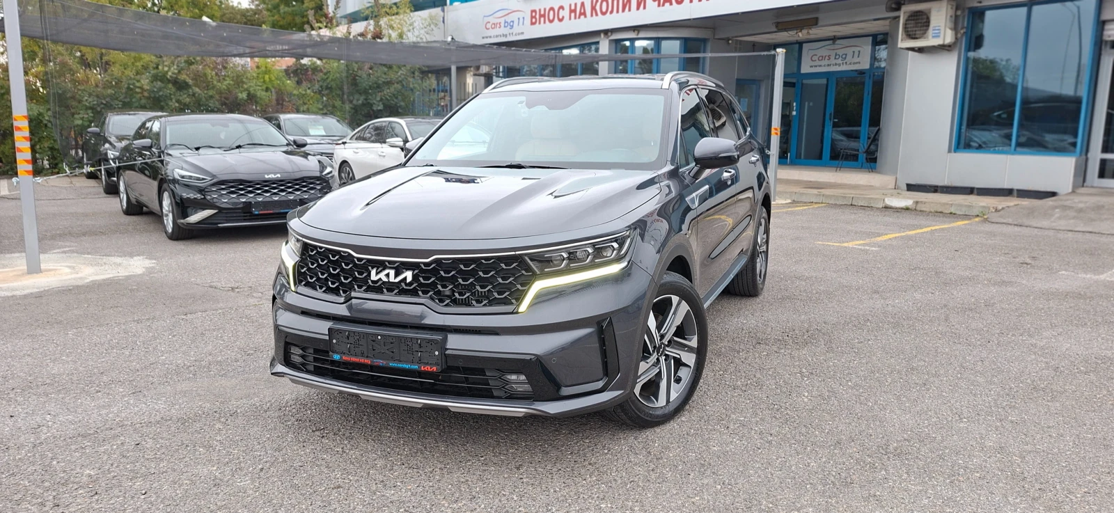 Kia Sorento Гаранция до 3г., Автосервиз, Резервни части Наличе