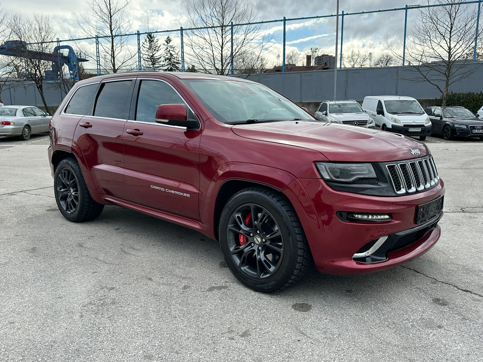 Jeep Grand cherokee 6.4 SRT - изображение 6