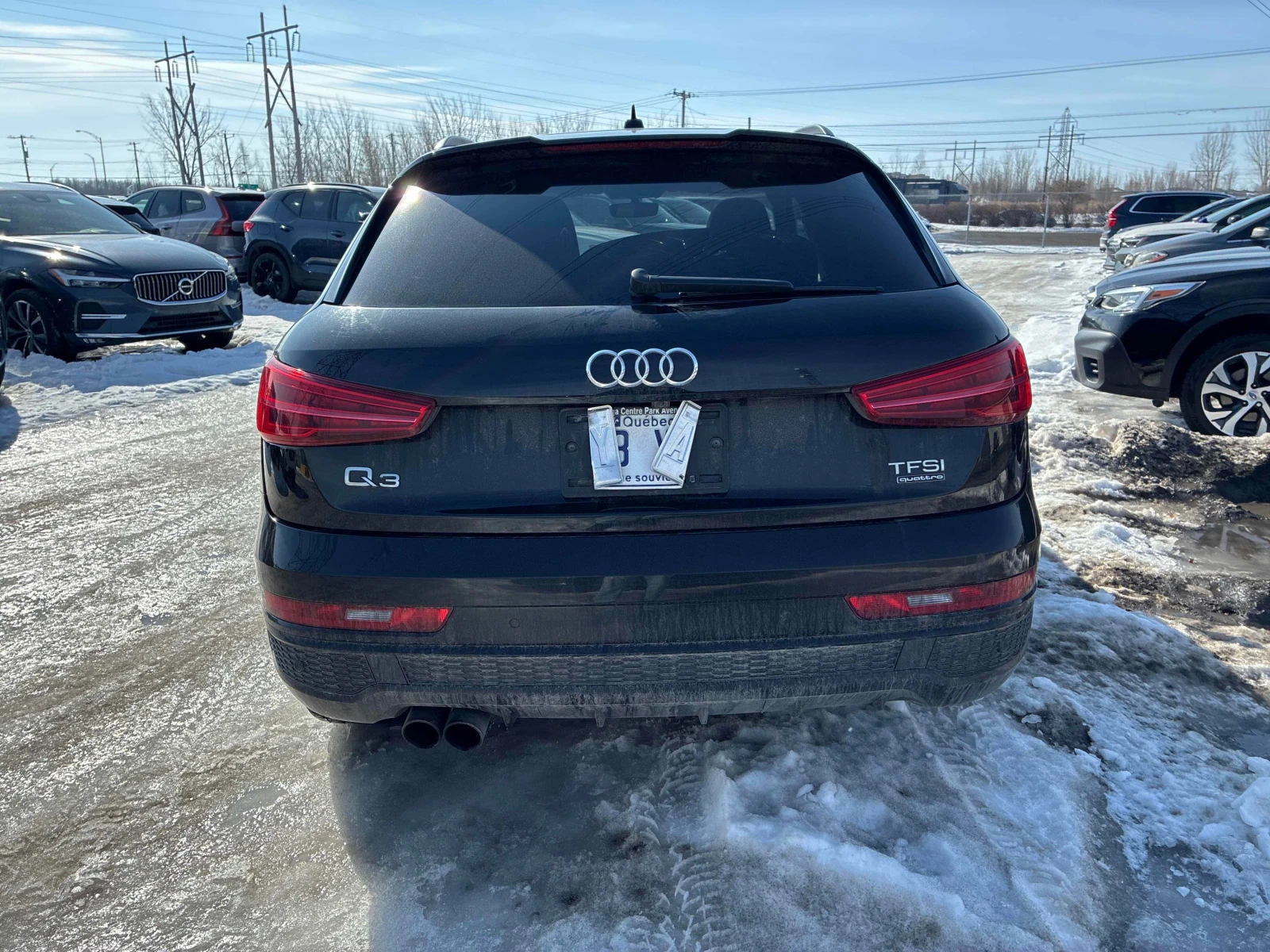Audi Q3 * Technik * CARFAX * ПОДГРЕВИ * КАМЕРА * NAVI, снимка 4 - Автомобили и джипове - 53718799