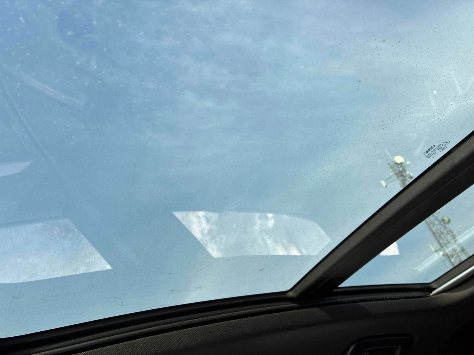 Audi Q3 * Technik * CARFAX * ПОДГРЕВИ * КАМЕРА * NAVI, снимка 15 - Автомобили и джипове - 53718799