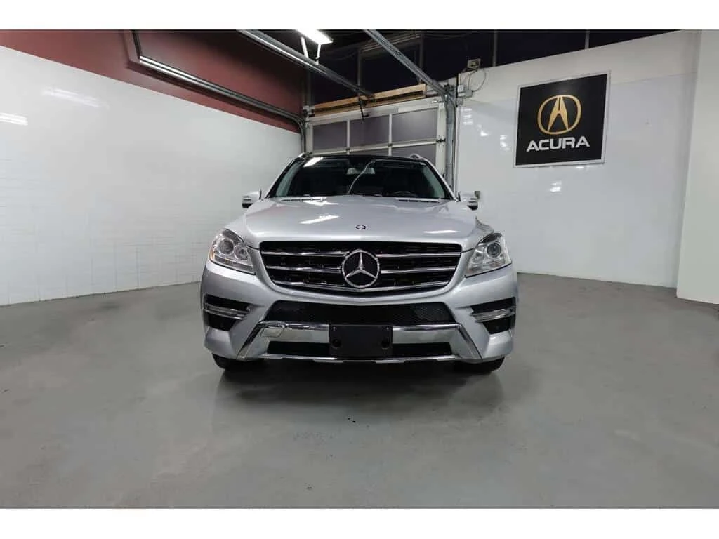 Mercedes-Benz ML ML350 BlueTEC No Accident, Regularly Serviced  CAR, снимка 2 - Автомобили и джипове - 53885855