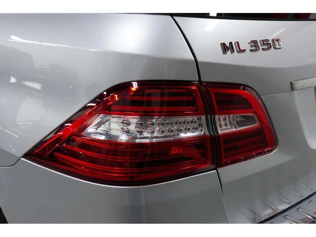 Mercedes-Benz ML ML350 BlueTEC No Accident, Regularly Serviced  CAR, снимка 9 - Автомобили и джипове - 53885855