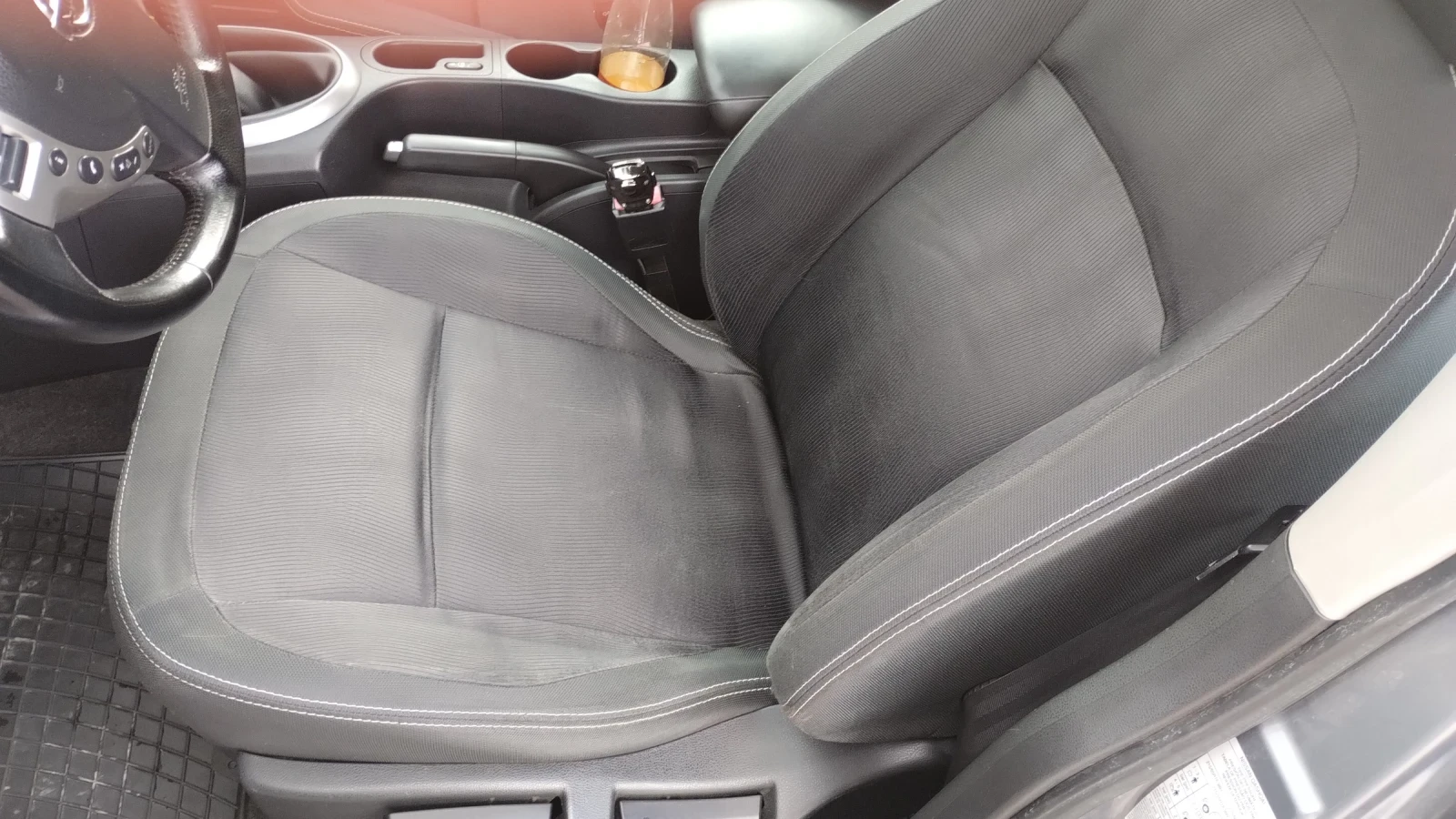 Nissan Qashqai 1.5 dci, снимка 7 - Автомобили и джипове - 53988529