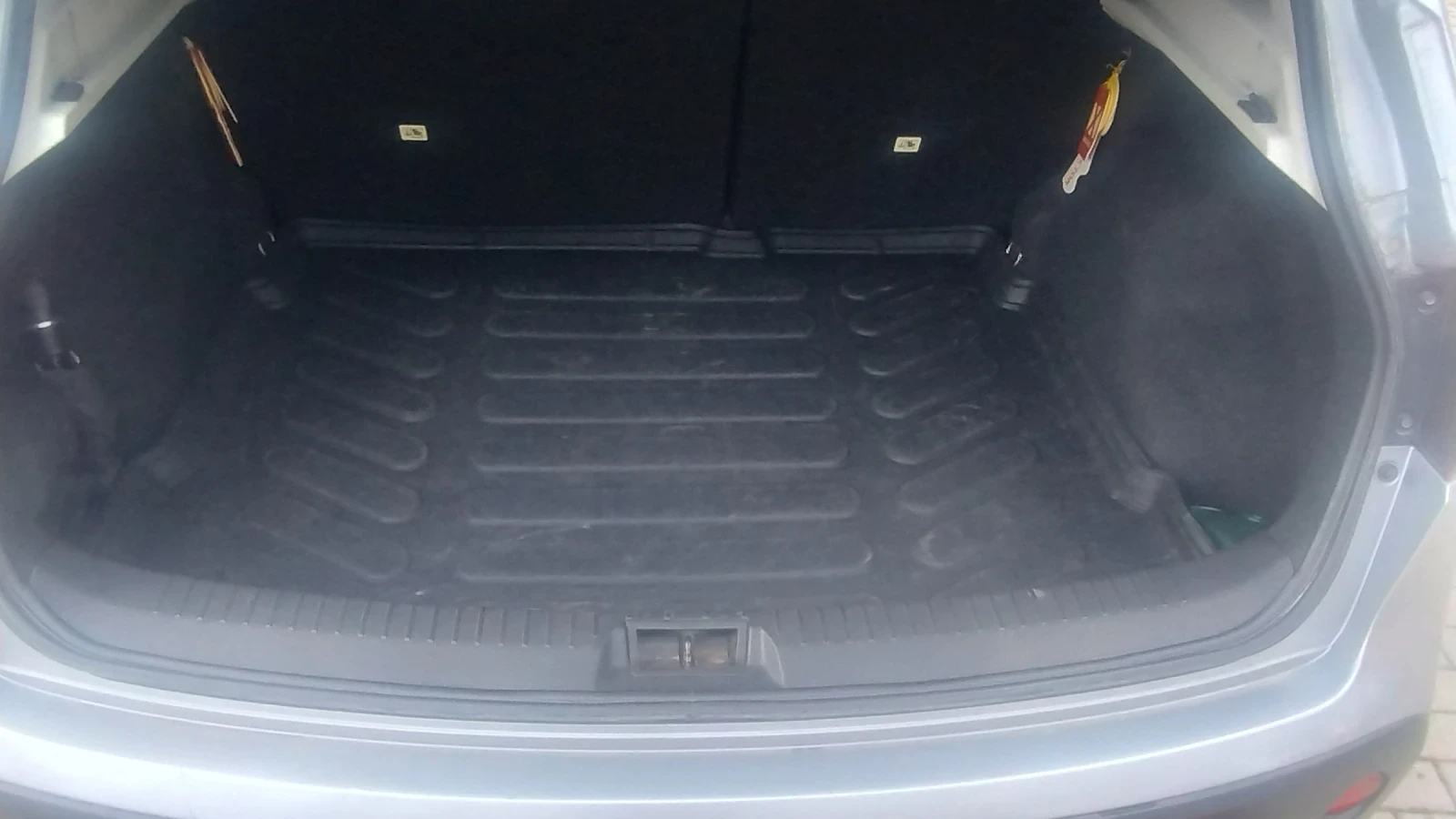 Nissan Qashqai 1.5 dci, снимка 17 - Автомобили и джипове - 53988529