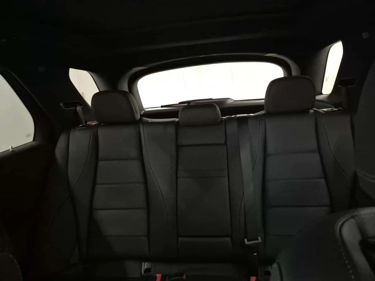 Mercedes-Benz GLE 350 BURMESTER* AMBIENT* 360 КАМЕРИ* ПАНОРАМА* , снимка 15 - Автомобили и джипове - 54004405