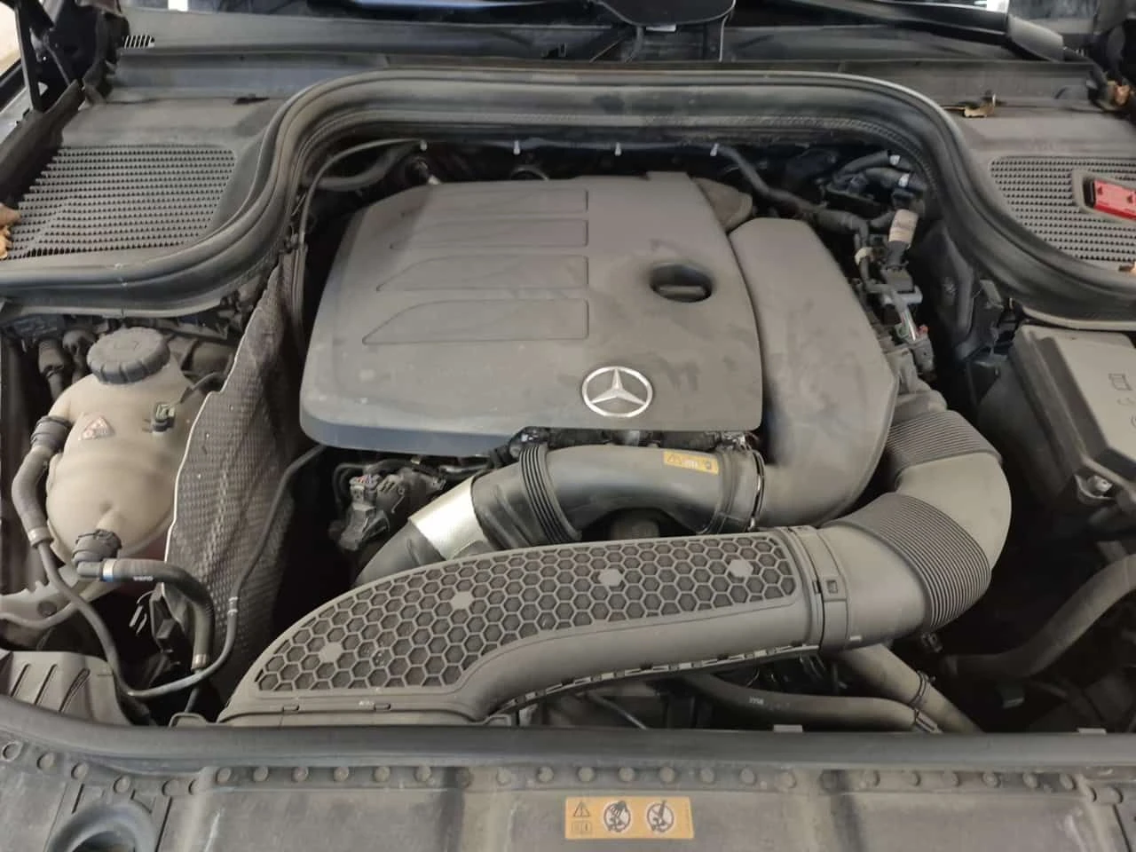 Mercedes-Benz GLE 350 BURMESTER* AMBIENT* 360 КАМЕРИ* ПАНОРАМА* , снимка 9 - Автомобили и джипове - 54004405