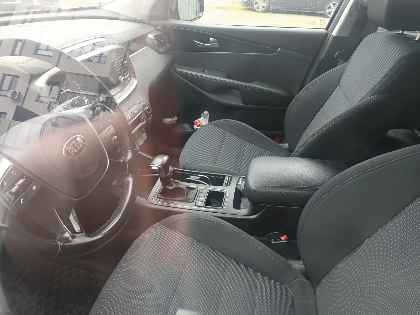 Kia Sorento 2.2CRDI 6+ 1 4X4 в гаранция, снимка 6 - Автомобили и джипове - 54079724