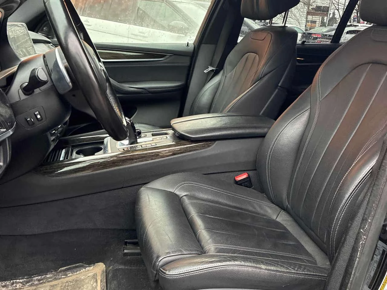 BMW X5 * xDrive35d * ПОДГРЕВИ * H/K * ПАНО * CARFAX, снимка 13 - Автомобили и джипове - 54222394