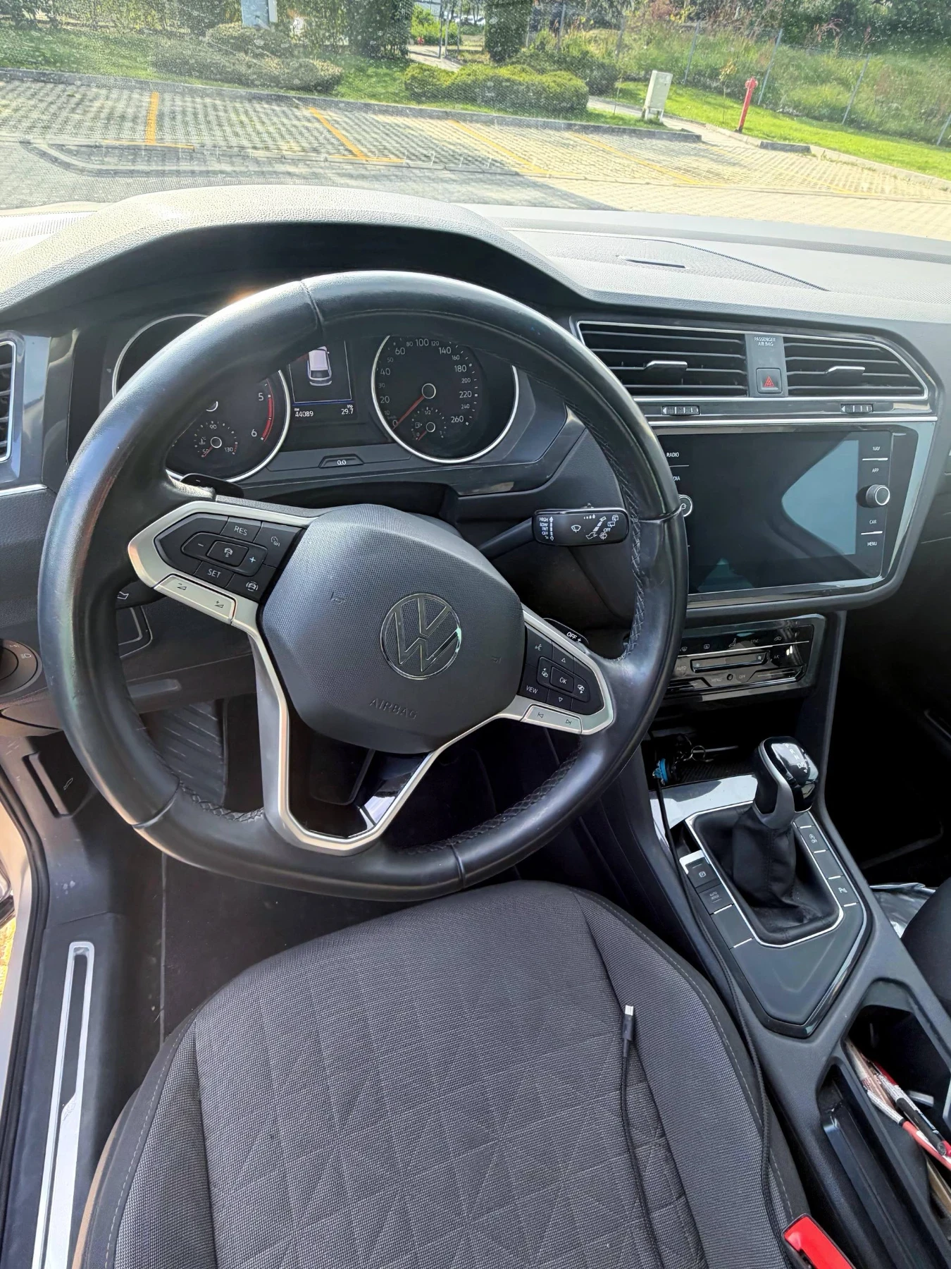 VW Tiguan, снимка 6 - Автомобили и джипове - 54441125