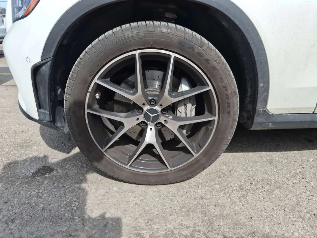 Mercedes-Benz GLC 43 AMG BURMESTER * PANO * KEYLESS *  ПОДГРЕВИ * CARFAX, снимка 6 - Автомобили и джипове - 54569272