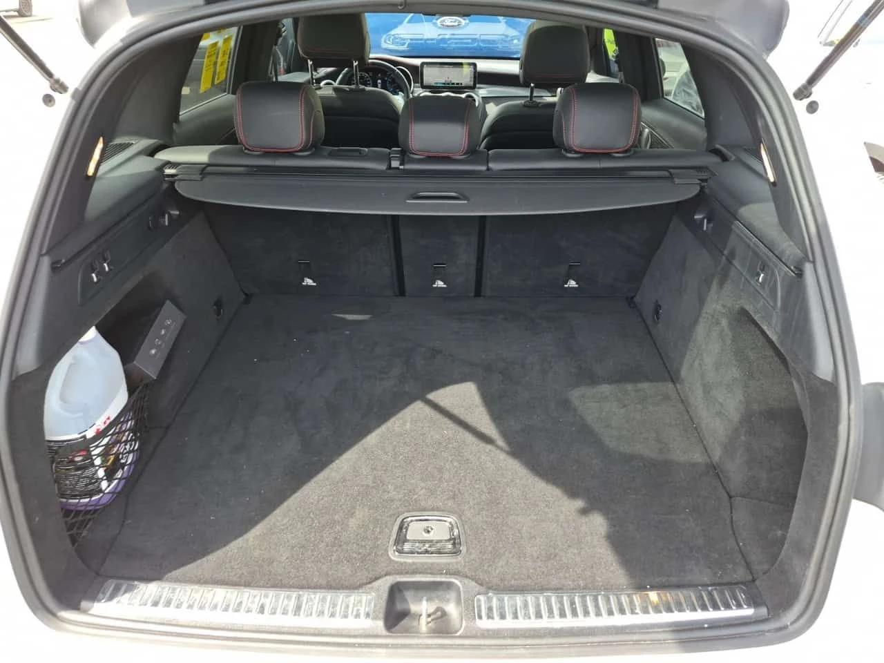 Mercedes-Benz GLC 43 AMG BURMESTER * PANO * KEYLESS *  ПОДГРЕВИ * CARFAX, снимка 14 - Автомобили и джипове - 54569272