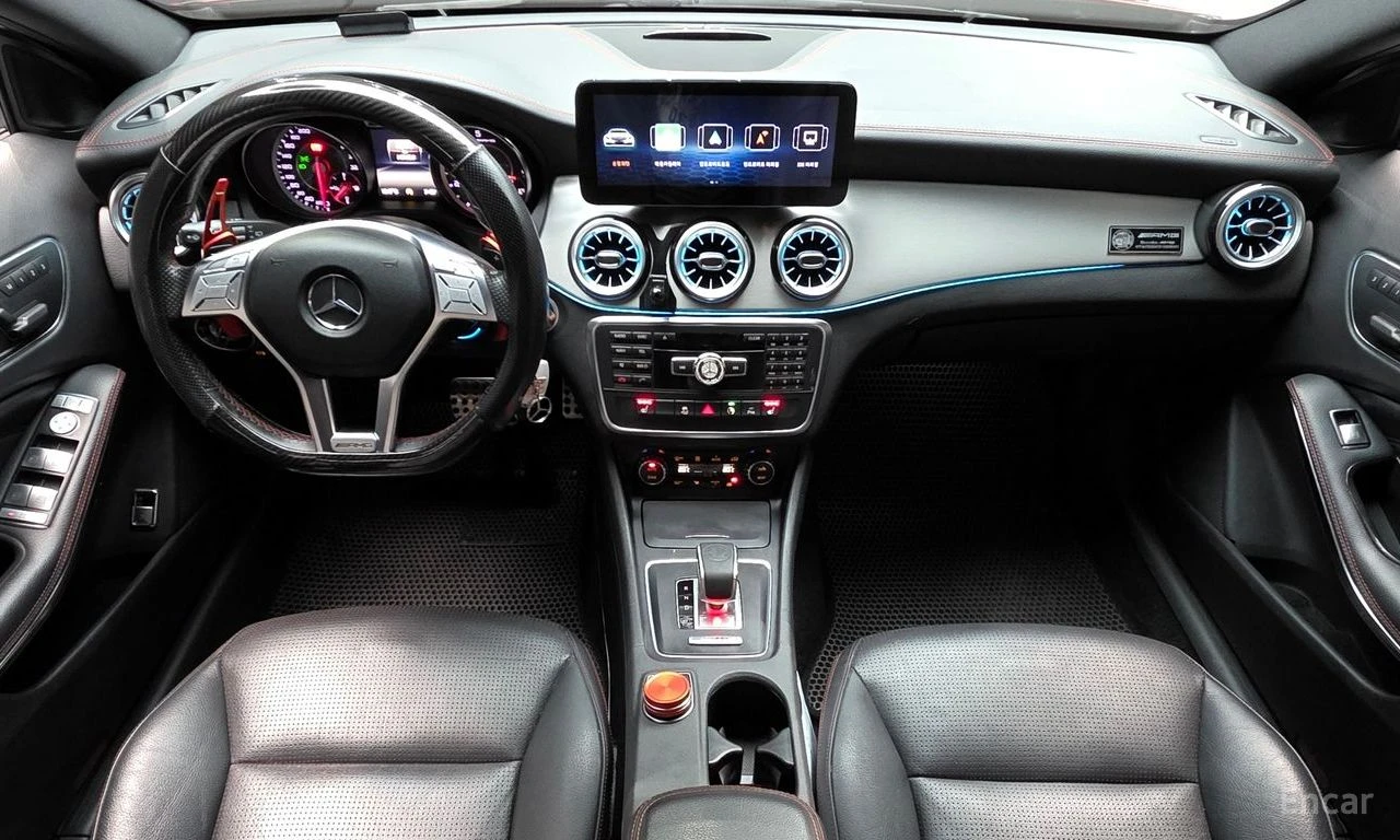 Mercedes-Benz GLA 45 AMG ПАНО* CARPLAY* KОЖА* ОБДУХВАНЕ* ПОДГРЕВ, снимка 7 - Автомобили и джипове - 54683475