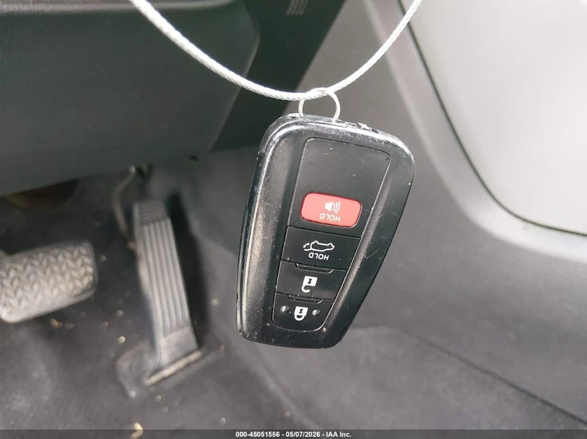 Toyota Highlander 3.5l Le, снимка 11 - Автомобили и джипове - 54860721