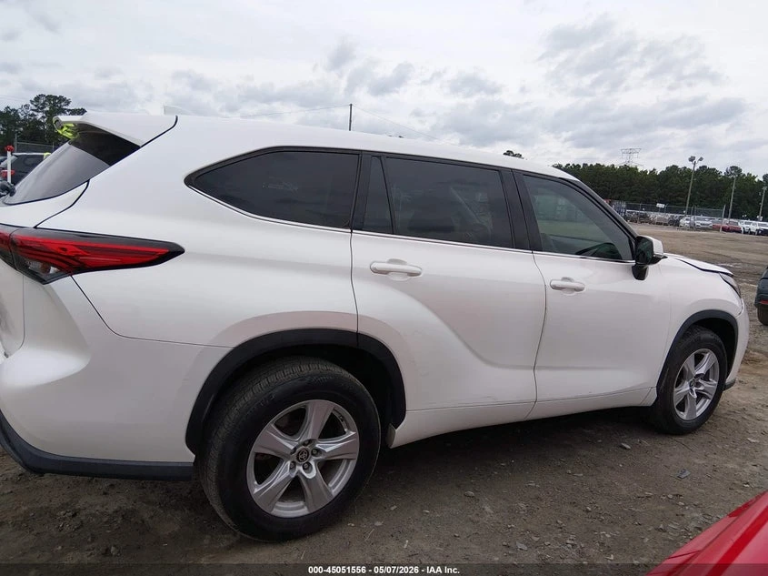 Toyota Highlander 3.5l Le, снимка 13 - Автомобили и джипове - 54860721
