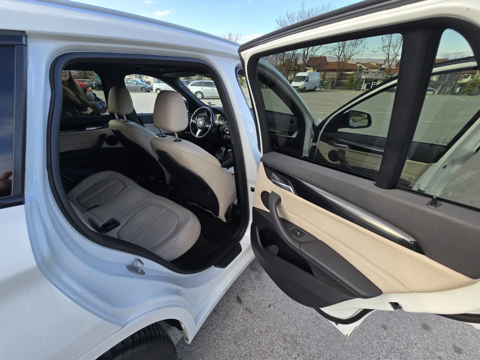 BMW X1, снимка 8 - Автомобили и джипове - 55005484