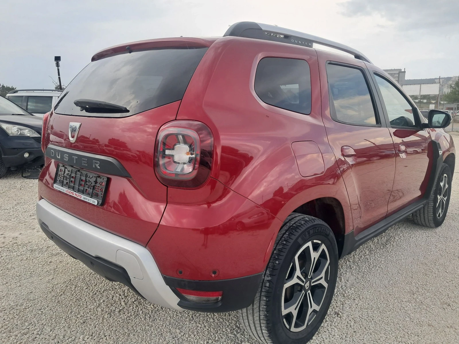 Dacia Duster 1.0i ГАЗ 150000кв Всички Екстри, снимка 4 - Автомобили и джипове - 55174406