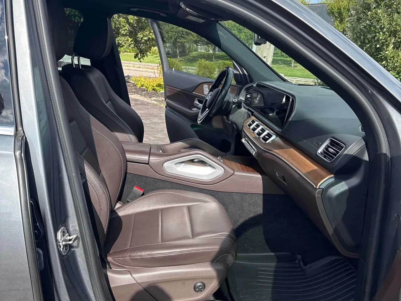 Mercedes-Benz GLE 350  * CARFAX * ОПЦИЯ ЗА ФИНАНСИРАНЕ, снимка 13 - Автомобили и джипове - 55777803