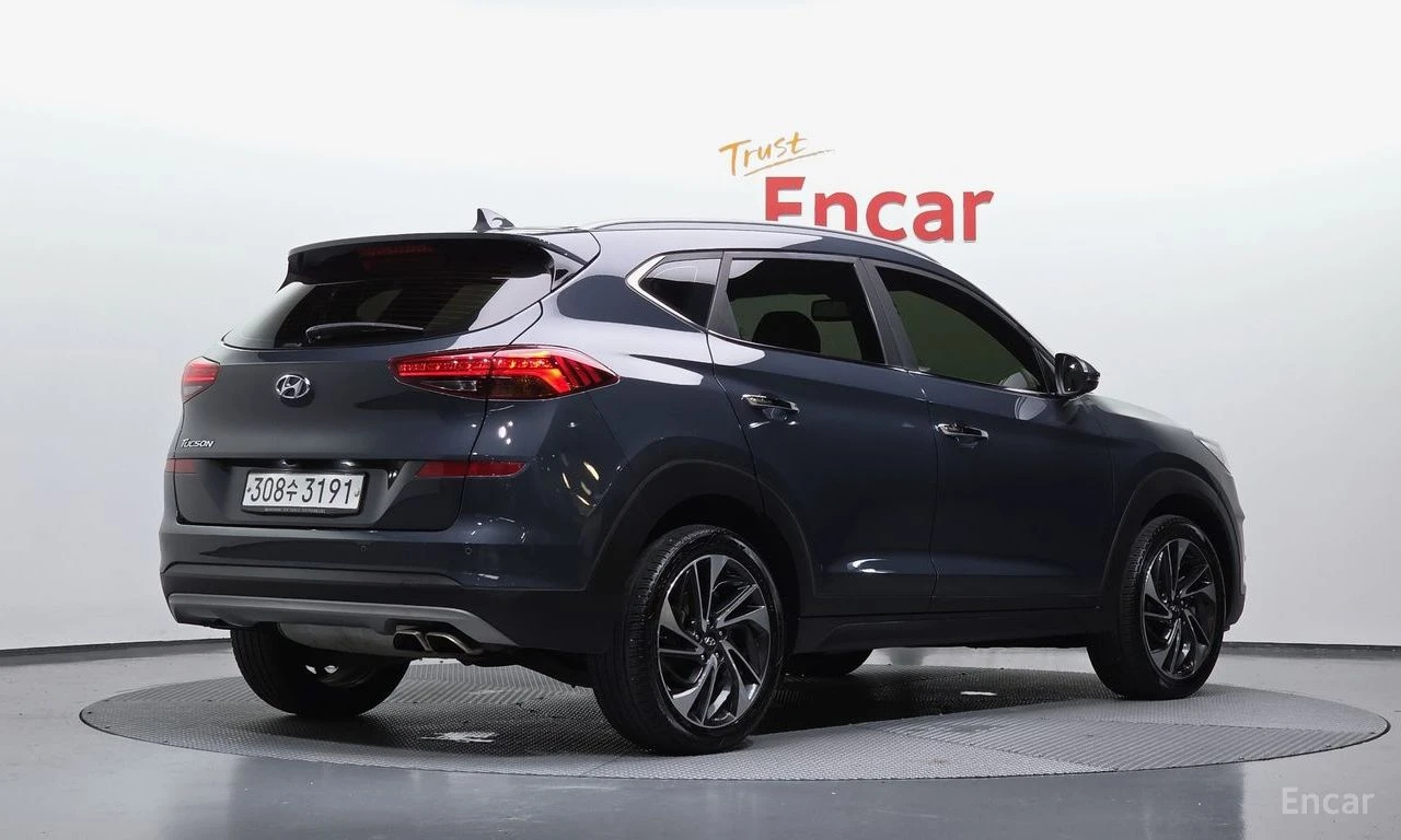 Hyundai Tucson 1.6 2WD| КАМЕРА| DIST| ОБДУХВАНЕ| ЕЛ.СЕДАЛКИ, снимка 2 - Автомобили и джипове - 55835454