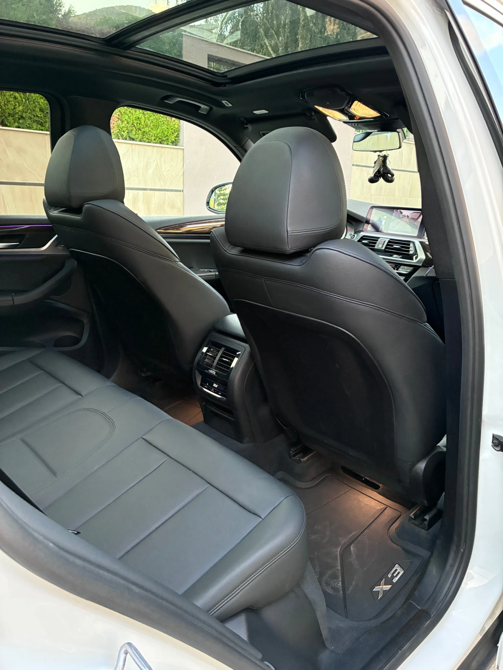 BMW X3 3.0i X-line X-drive Panorama, снимка 9 - Автомобили и джипове - 55898603