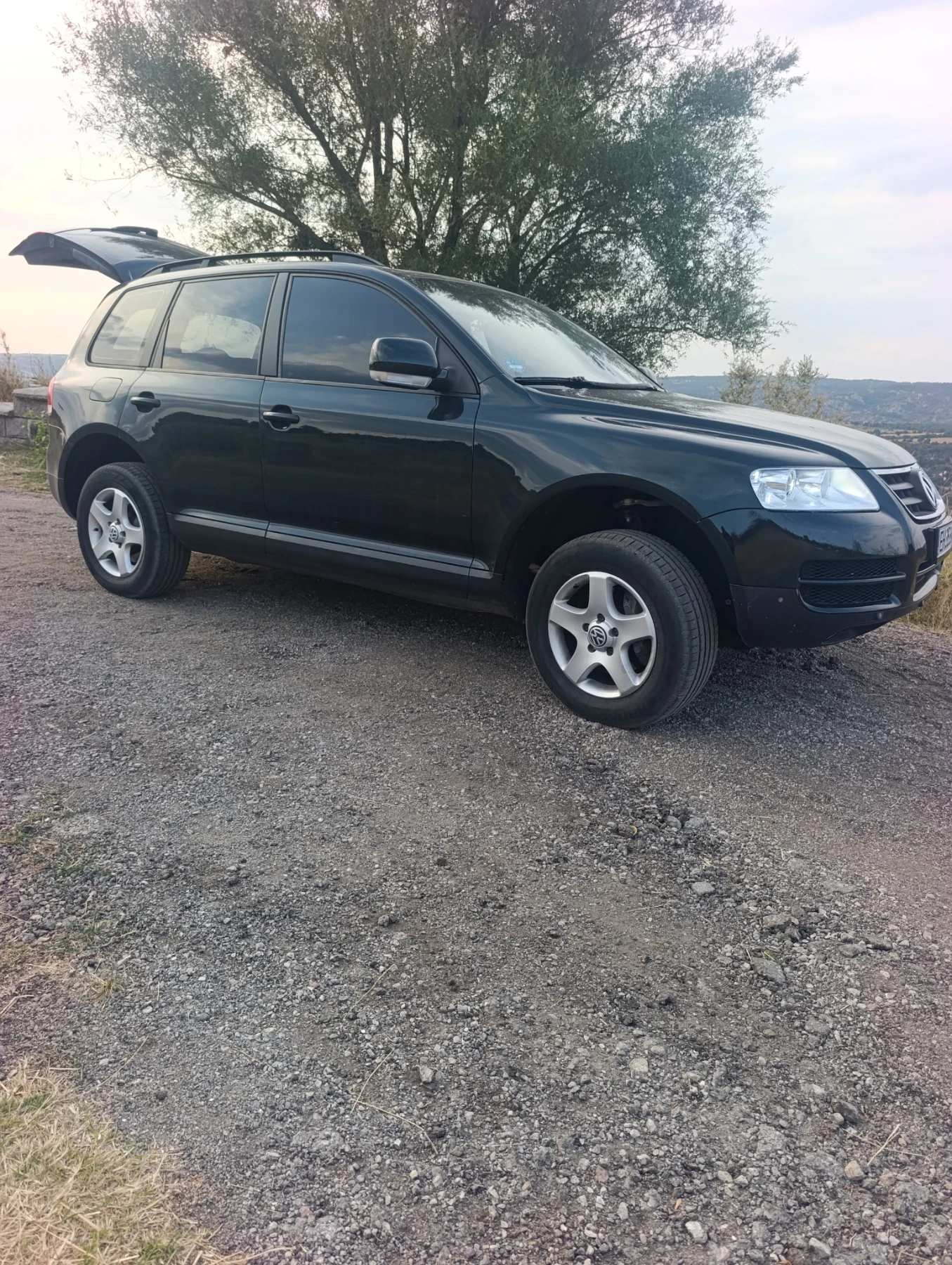 VW Touareg 3.00tdi off road pacet, снимка 2 - Автомобили и джипове - 55930059