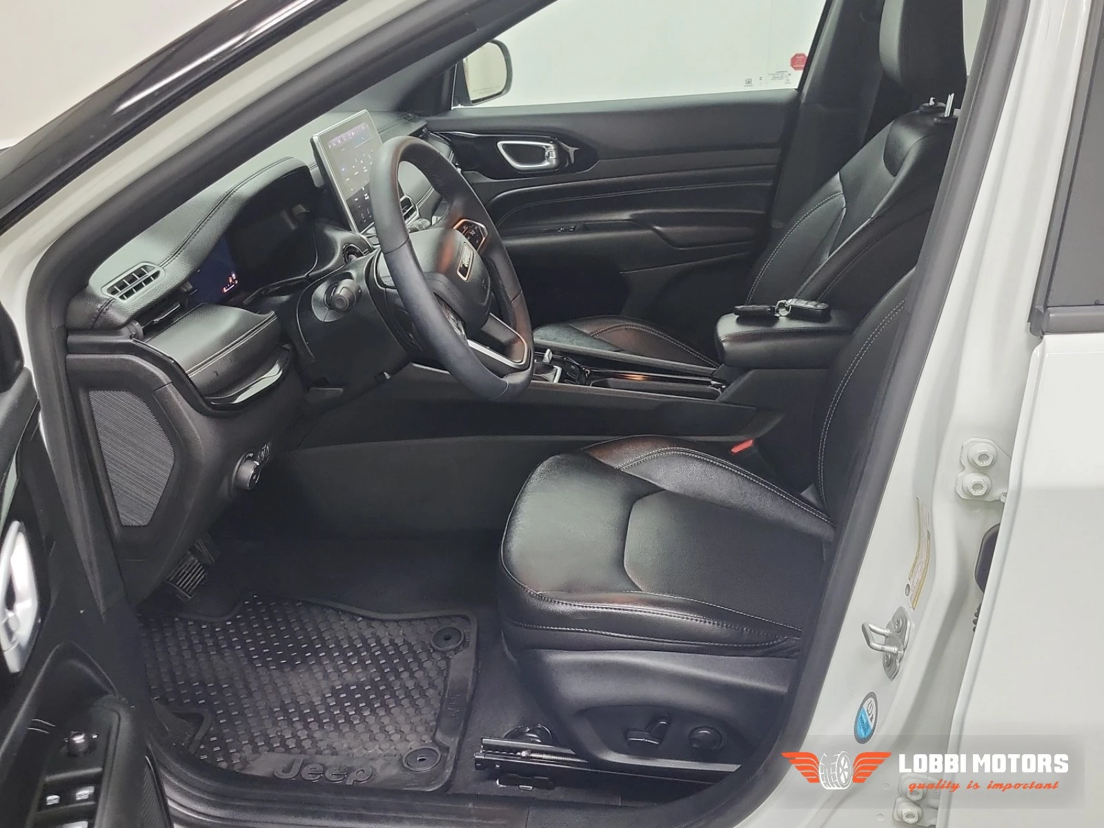 Jeep Compass, снимка 5 - Автомобили и джипове - 56069350