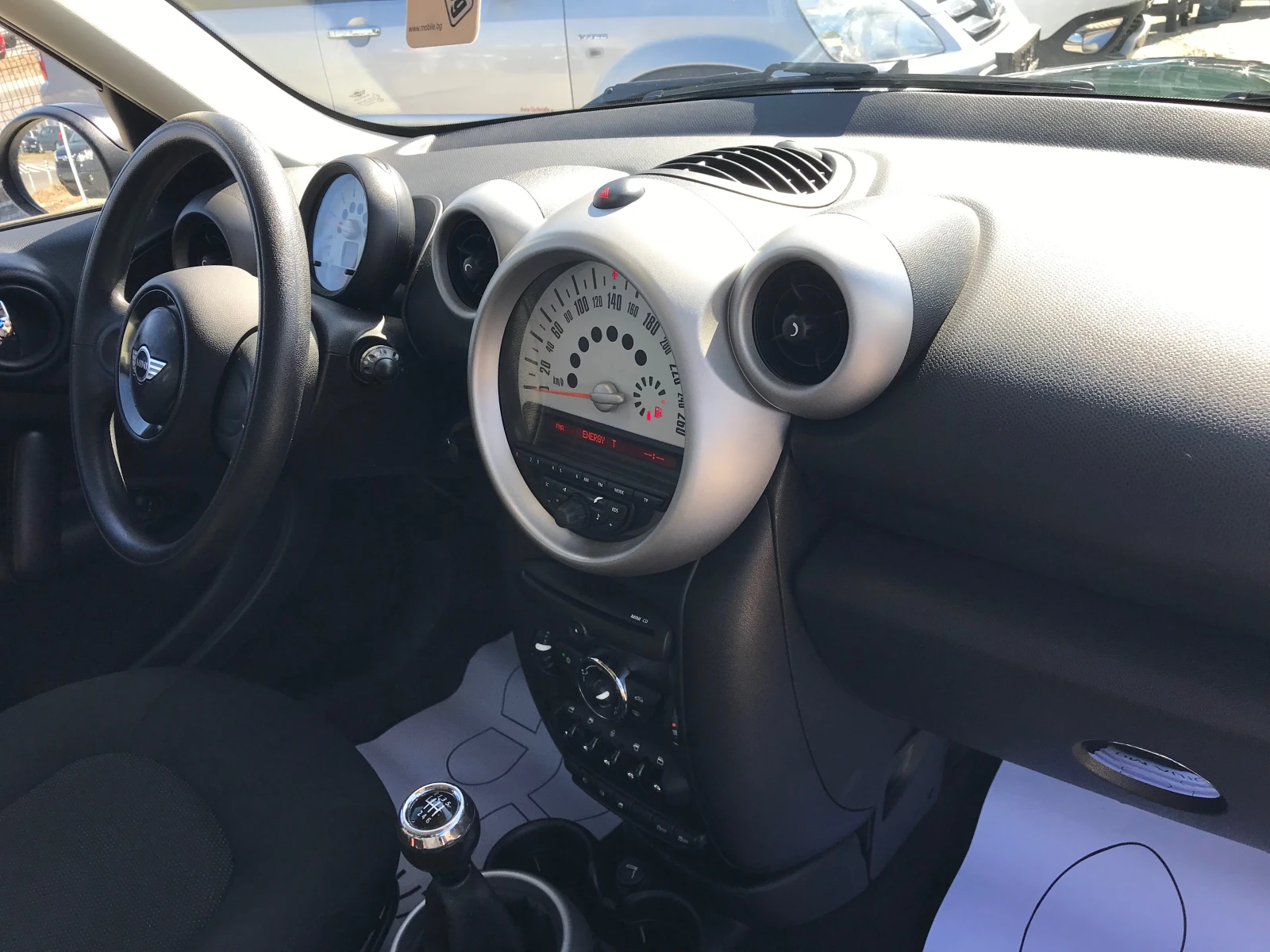 Mini Countryman 1.6d-6ck., снимка 14 - Автомобили и джипове - 56406546