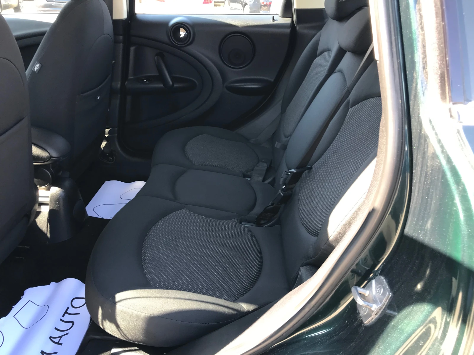 Mini Countryman 1.6d-6ck., снимка 11 - Автомобили и джипове - 56406546