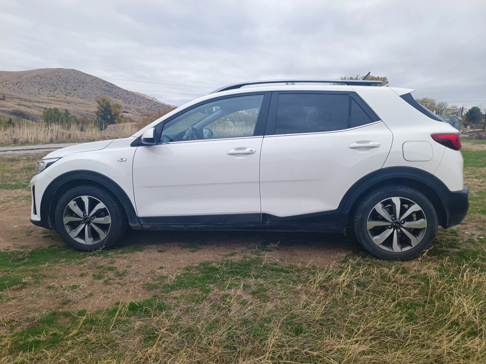 Kia Stonic 1.2 ������ / ���  BRC / carplay | Mobile.bg � ����������� 2