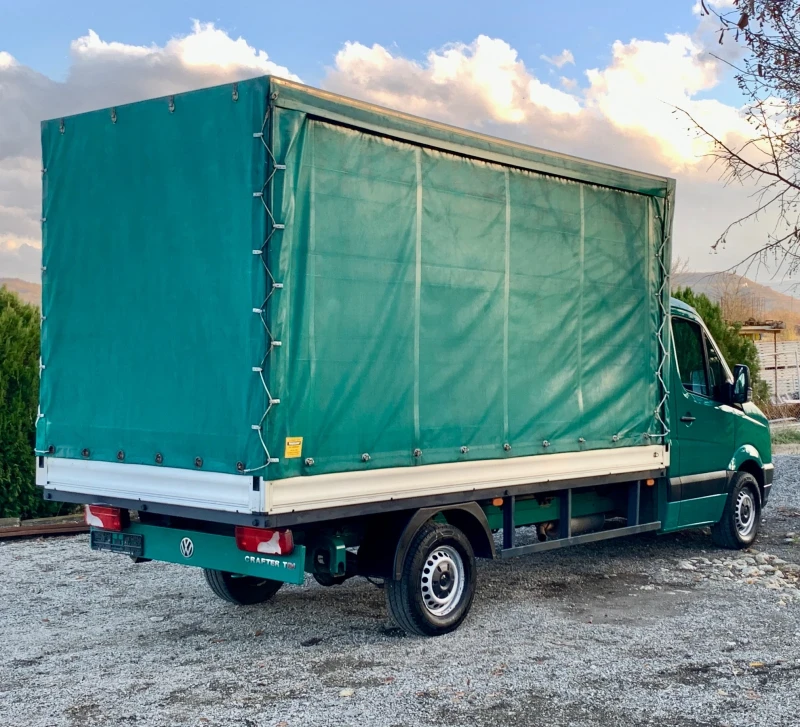 VW Crafter ЩОРА* КЛИМАТИК* НАВИГАЦИЯ* СЕРВИЗНИ ДОКУМЕНТИ, снимка 7 - Бусове и автобуси - 53261791