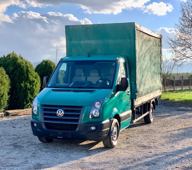 VW Crafter ЩОРА* КЛИМАТИК* НАВИГАЦИЯ* СЕРВИЗНИ ДОКУМЕНТИ, снимка 2 - Бусове и автобуси - 53261791