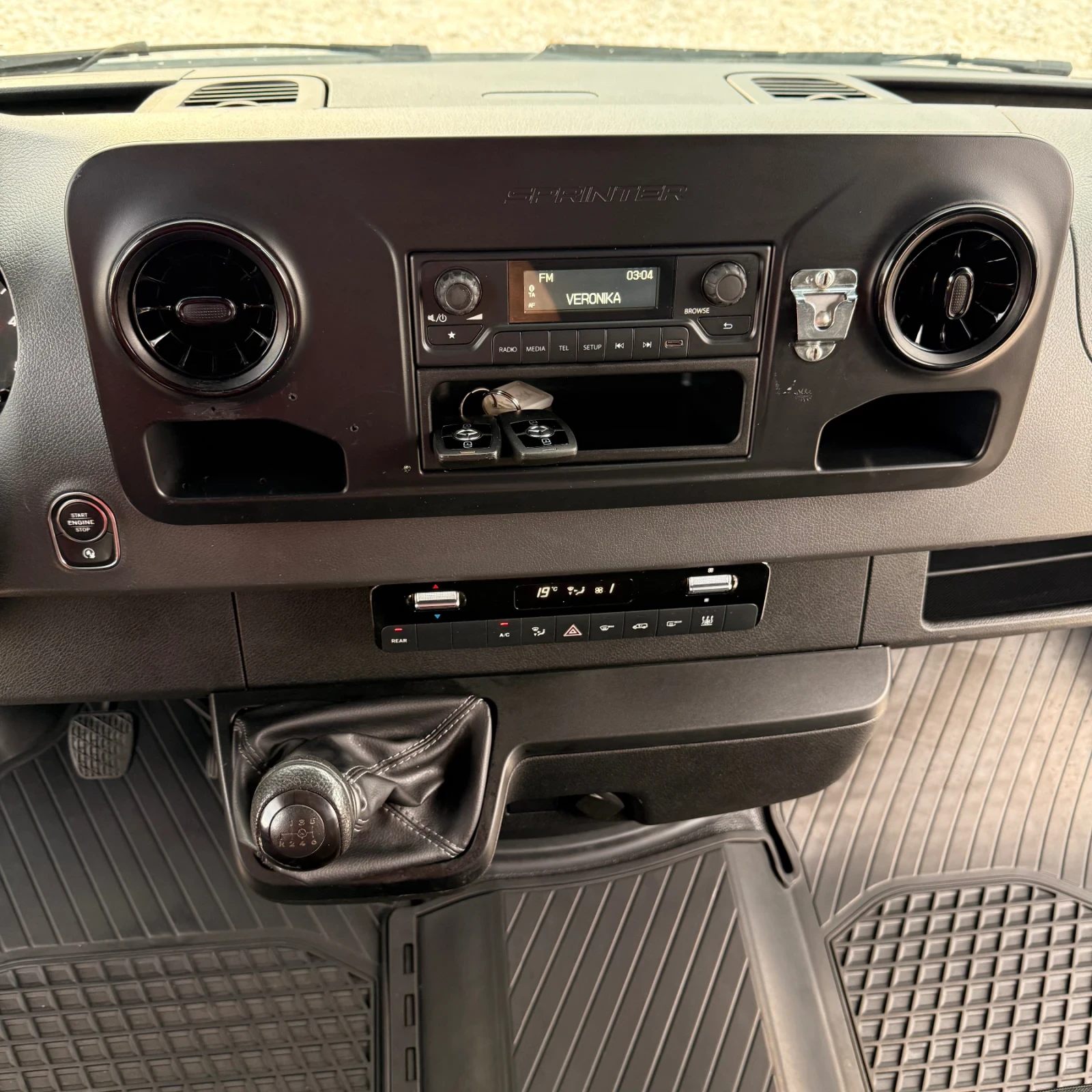 Mercedes-Benz Sprinter 314 9местен-Клима-Печка-ЕВРО6-2.2CDi, снимка 14 - Бусове и автобуси - 54767047