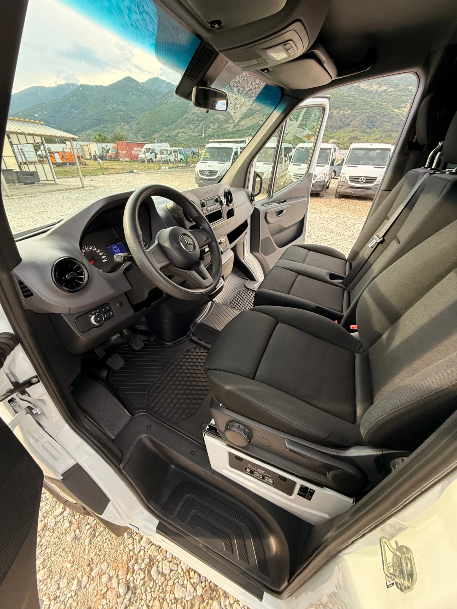 Mercedes-Benz Sprinter 314 9местен-Клима-Печка-ЕВРО6-2.2CDi, снимка 12 - Бусове и автобуси - 54767047