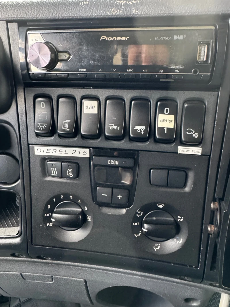 Scania R 560 6х4 инсталация за снегорин, снимка 13 - Камиони - 49699901