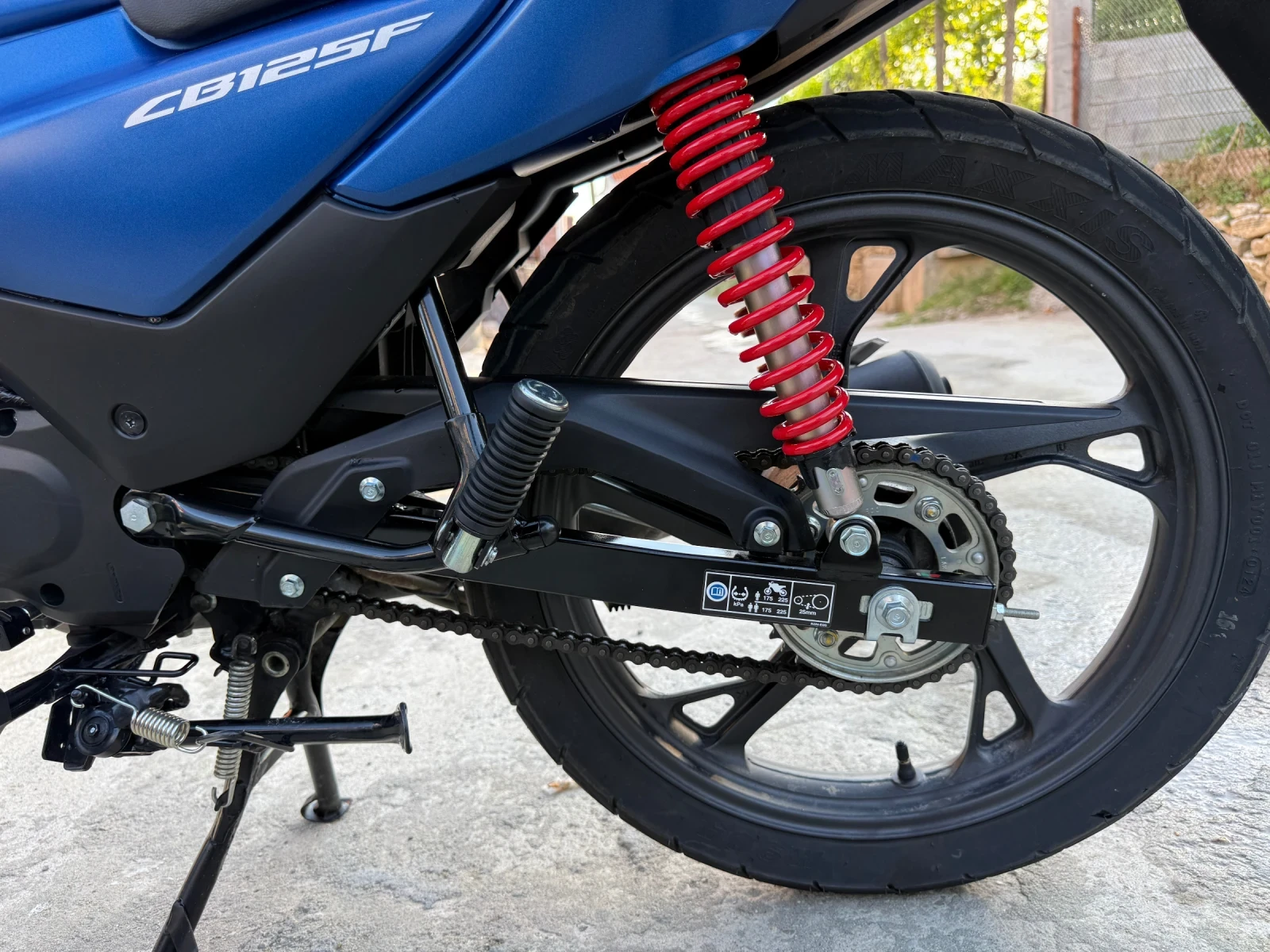 Honda Cb 125F Euro 5   3183 км   Гаранция до 2027 , снимка 11 - Мотоциклети и мототехника - 54730555