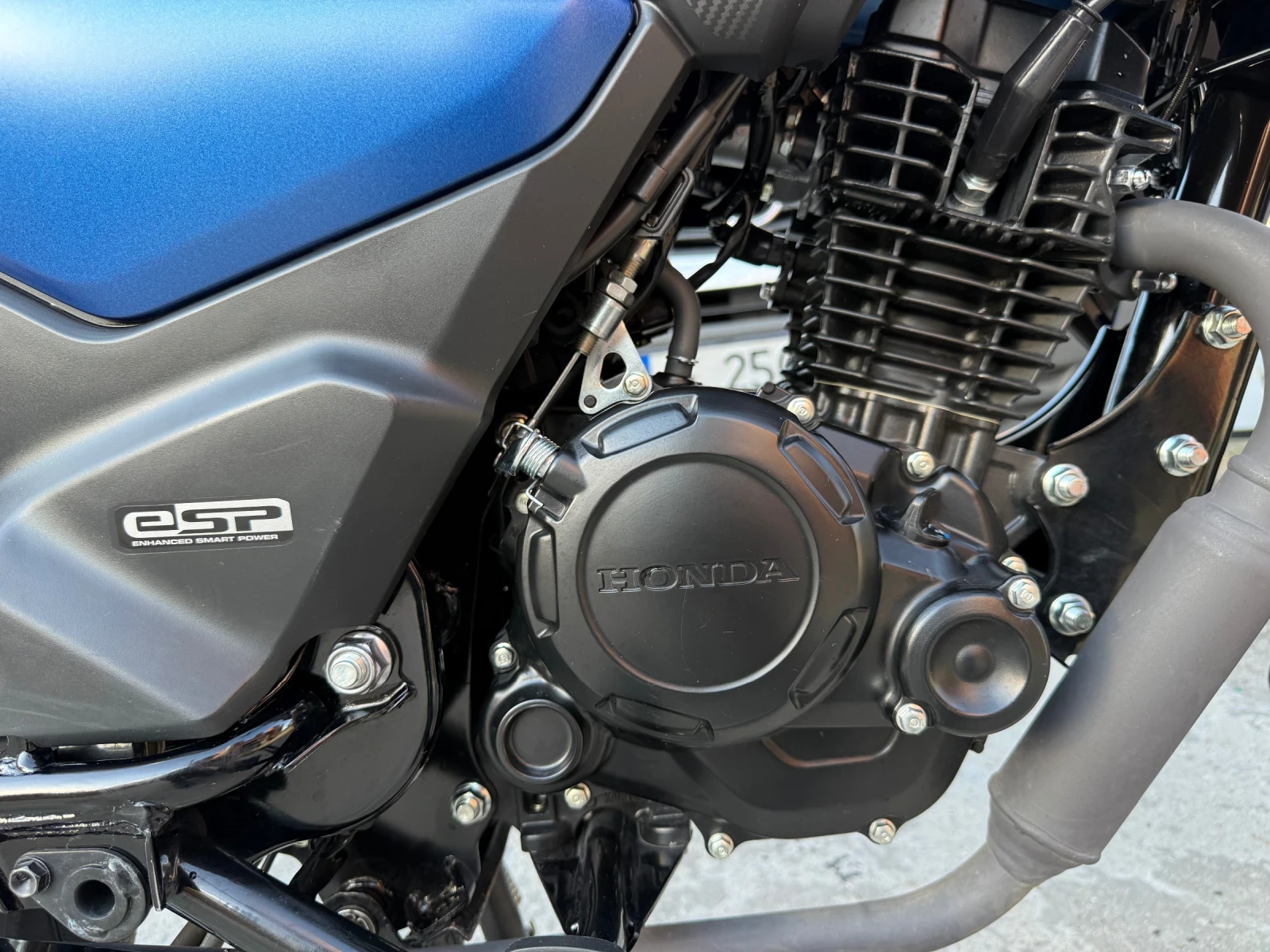 Honda Cb 125F Euro 5   3183 км   Гаранция до 2027 , снимка 13 - Мотоциклети и мототехника - 54730555