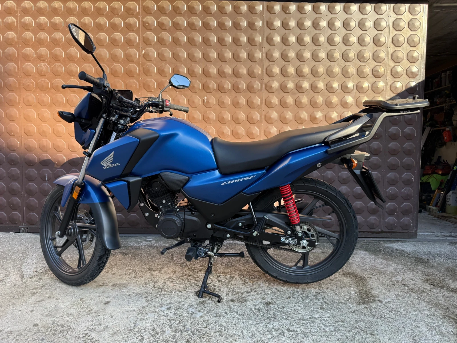 Honda Cb 125F Euro 5   3183 км   Гаранция до 2027 