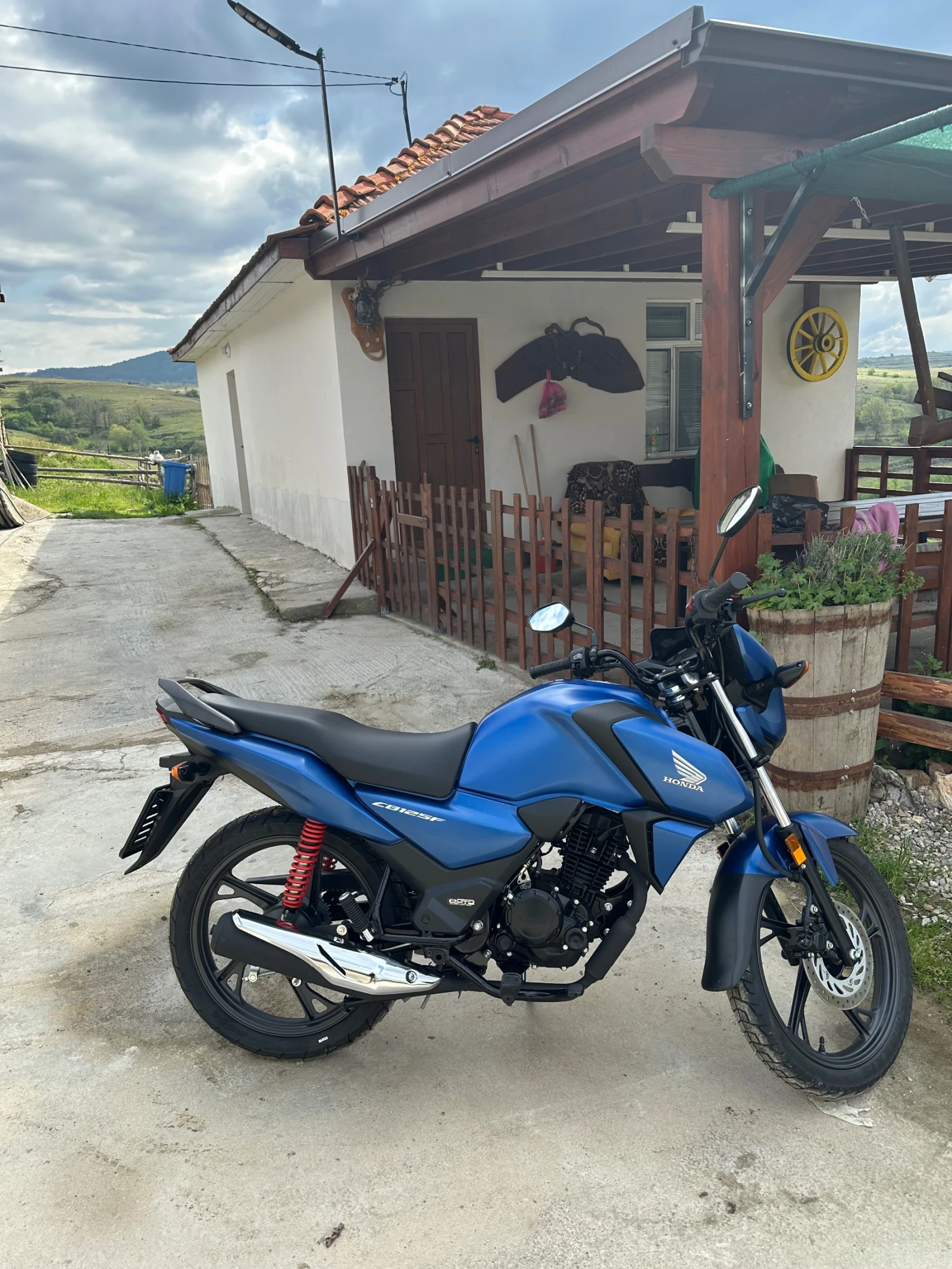 Honda Cb 125F Euro 5   3183 км   Гаранция до 2027 , снимка 17 - Мотоциклети и мототехника - 54730555