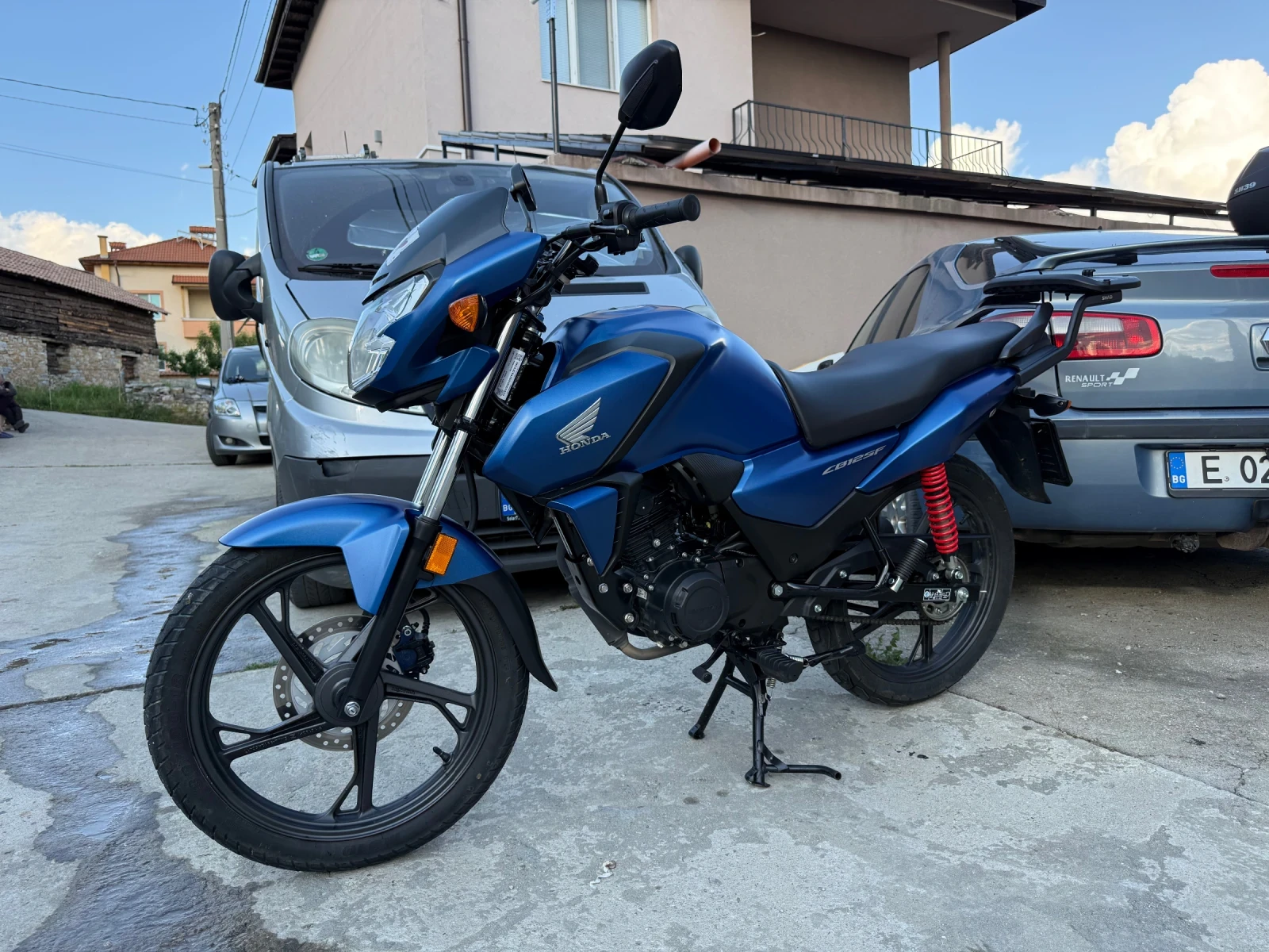Honda Cb 125F Euro 5   3183 км   Гаранция до 2027 , снимка 6 - Мотоциклети и мототехника - 54730555