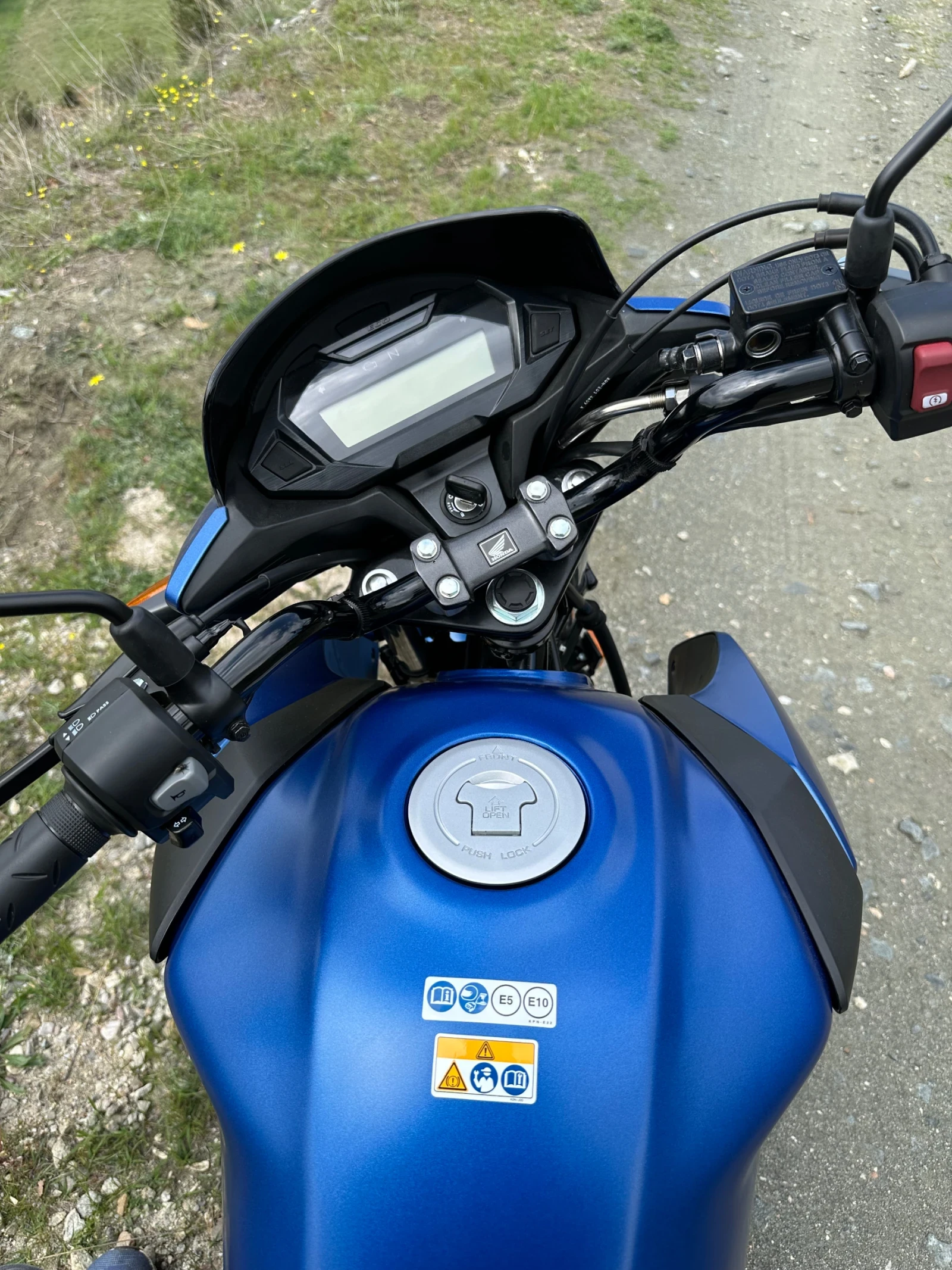 Honda Cb 125F Euro 5   3183 км   Гаранция до 2027 , снимка 16 - Мотоциклети и мототехника - 54730555