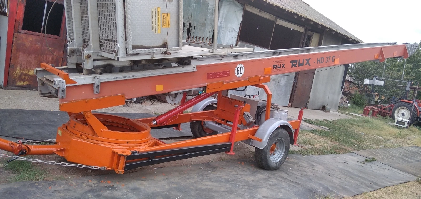  BOCKER TUX HD 37G | Mobile.bg   11