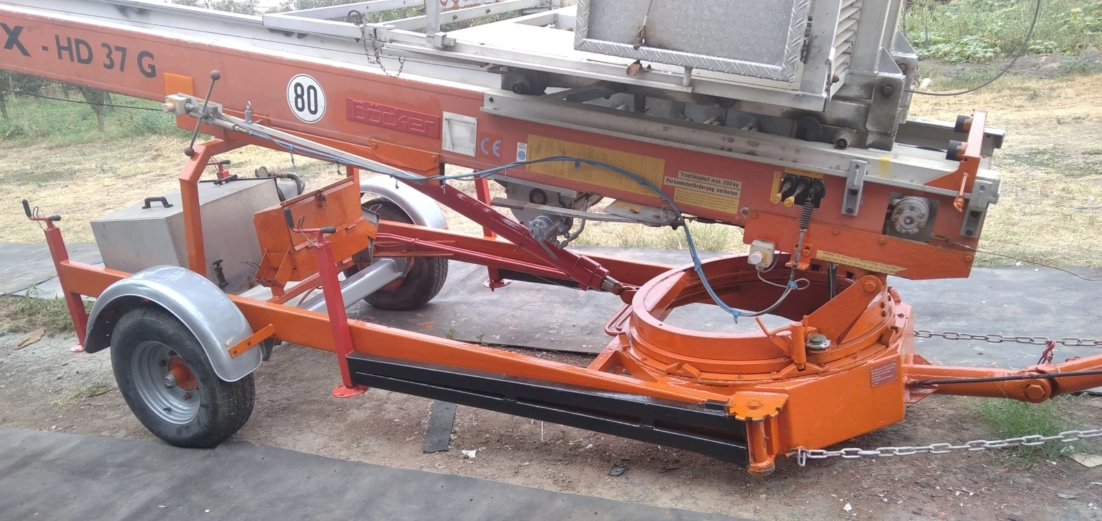  BOCKER TUX HD 37G | Mobile.bg   13