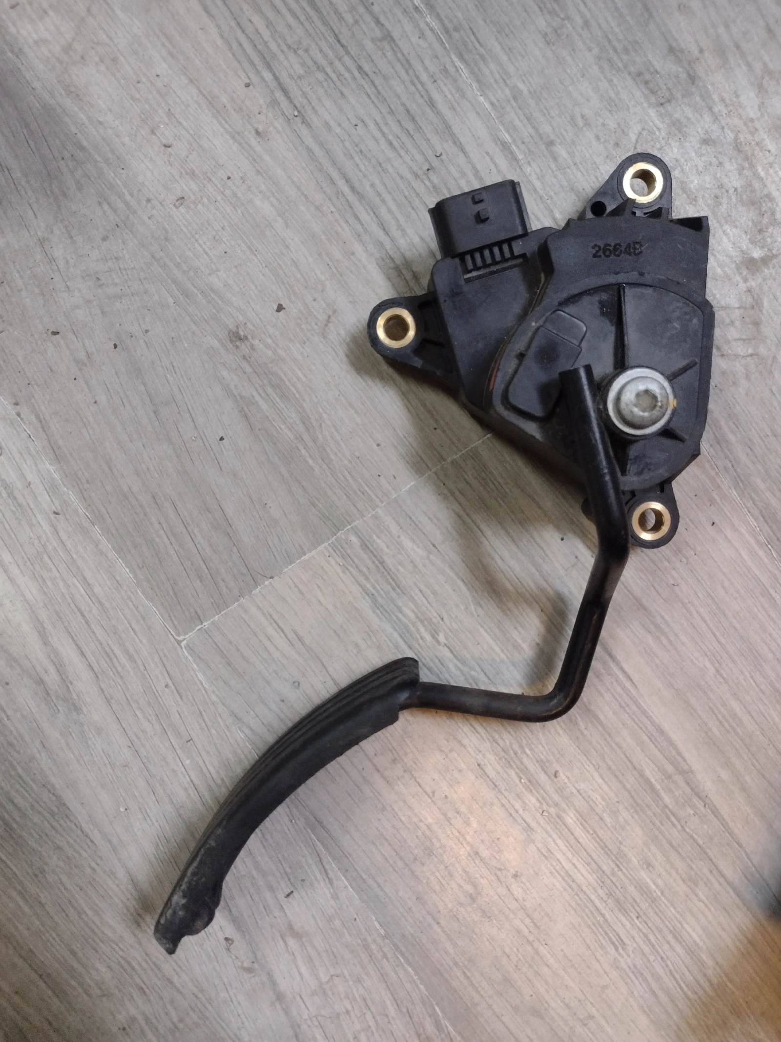 8200297335 ����� ��� RENAULT CLIO 3 1.5DCI  82 00 297 335 | Mobile.bg � ����������� 3