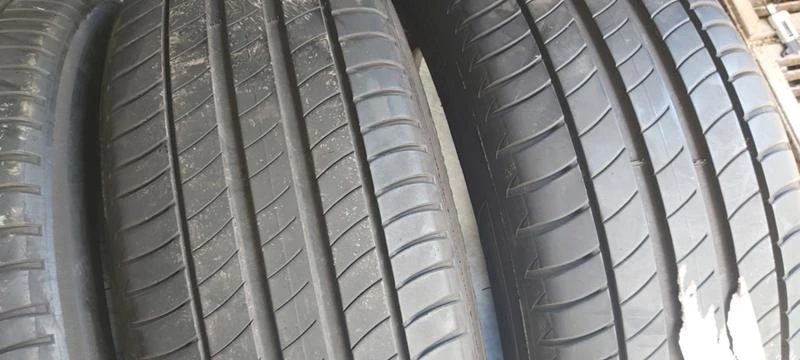 Гуми Летни 225/55R17, снимка 3 - Гуми и джанти - 32902584